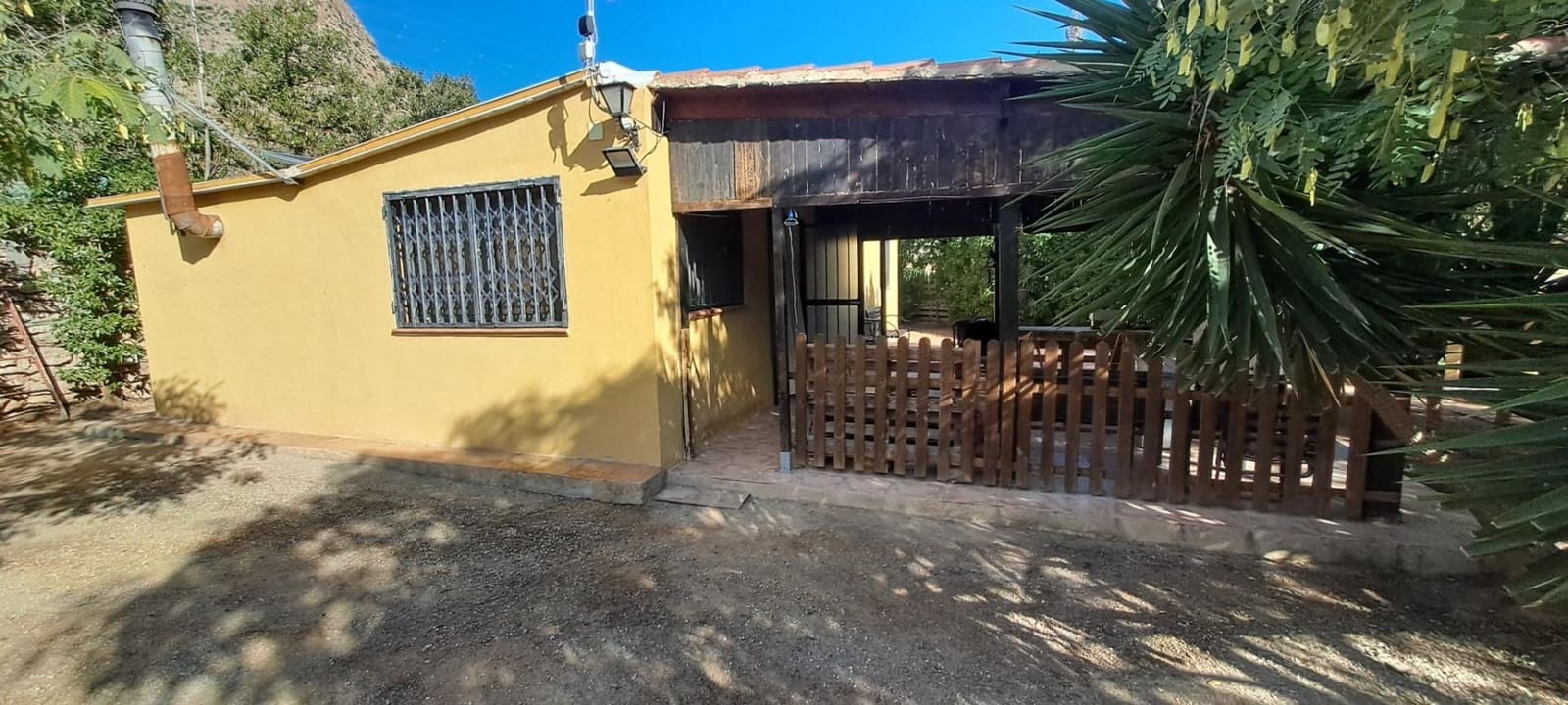 2 soverom Finca/Herregård til salgs i Pastrana med svømmebasseng garasje - € 135 000 (Ref: 9649988)