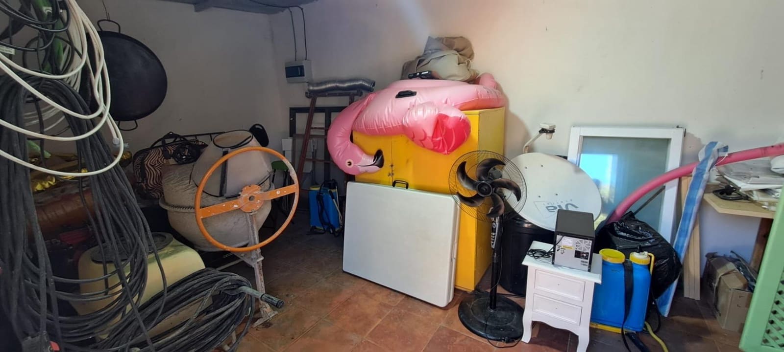 2 soverom Finca/Herregård til salgs i Pastrana med svømmebasseng garasje - € 135 000 (Ref: 9649988)