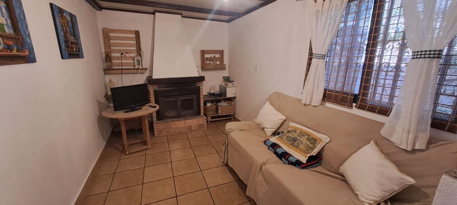 2 soverom Finca/Herregård til salgs i Pastrana med svømmebasseng garasje - € 135 000 (Ref: 9649988)