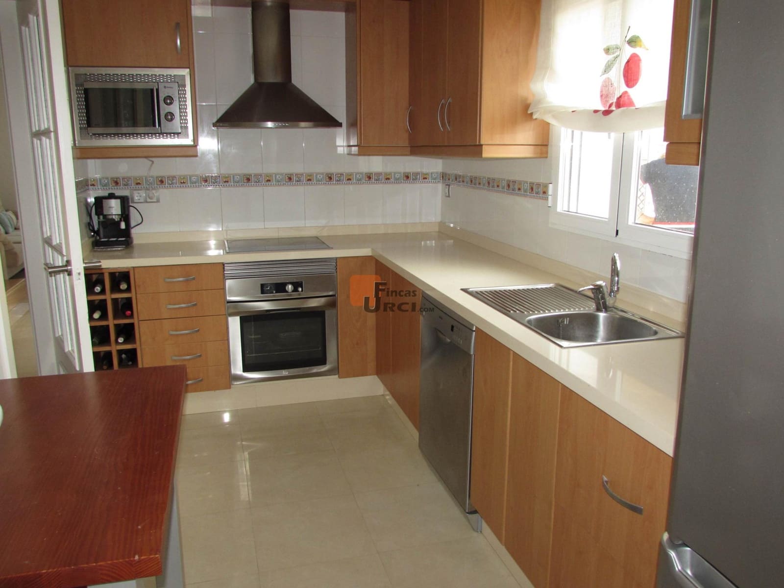 4 bedroom Villa for sale in Calabardina with pool garage - € 335,000 (Ref: 9649989)