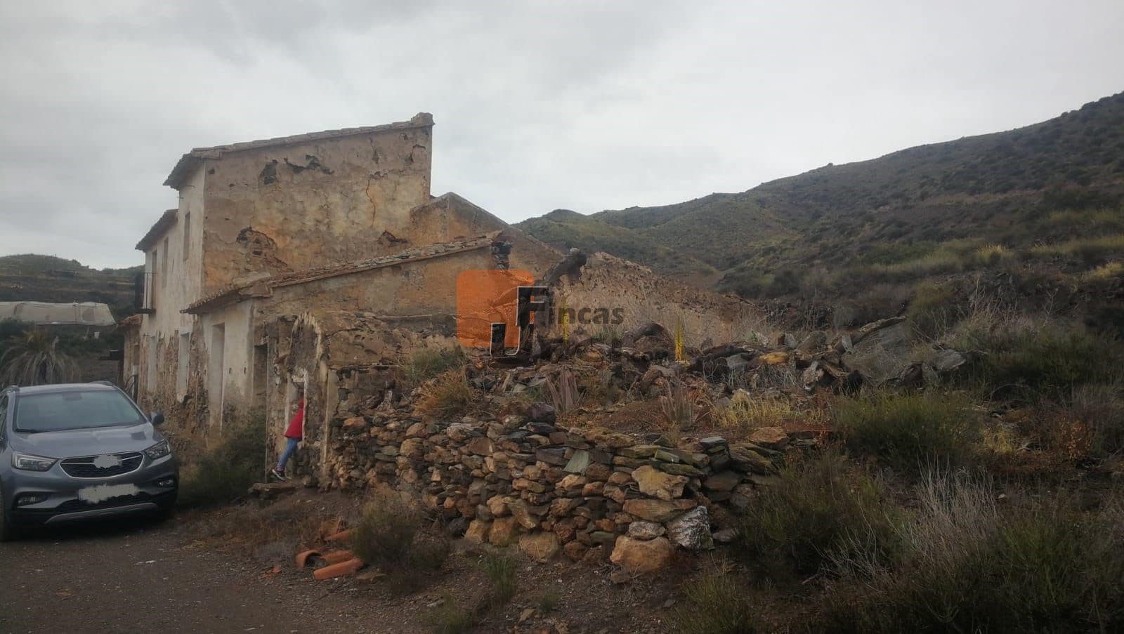 Finca/Landhuis te koop in Calabardina - € 120.000 (Ref: 9649990)