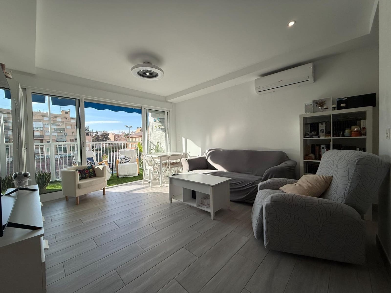 3 bedroom Flat for sale in Aguilas with garage - € 239,000 (Ref: 9649997)