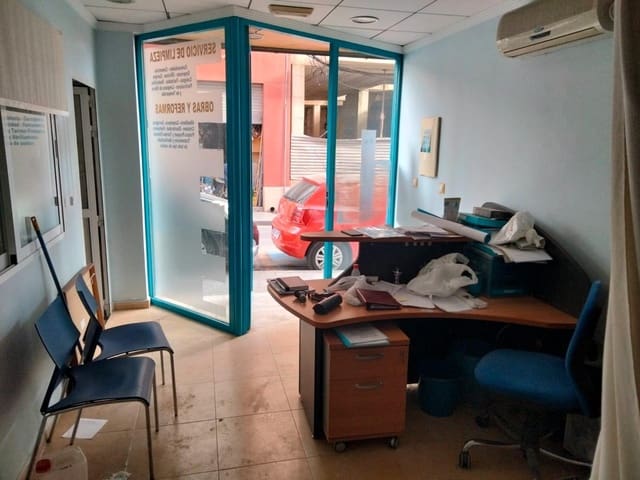 Kommersiell till salu i Casco Antiguo, Aguilas - 75 000 € (Ref: 9650010)