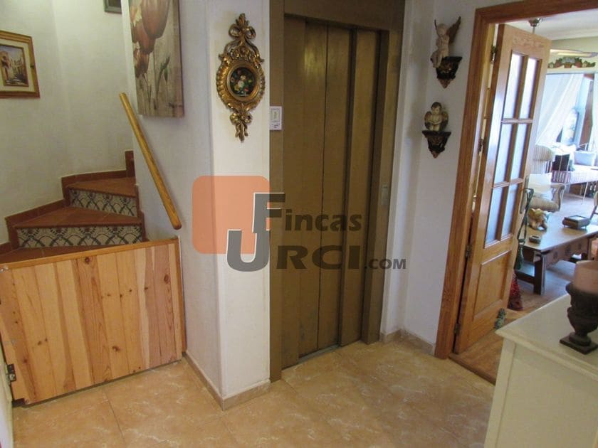 7 sypialnia Apartament na sprzedaż w Aguilas z garażem - 620 000 € (Ref: 9650012)