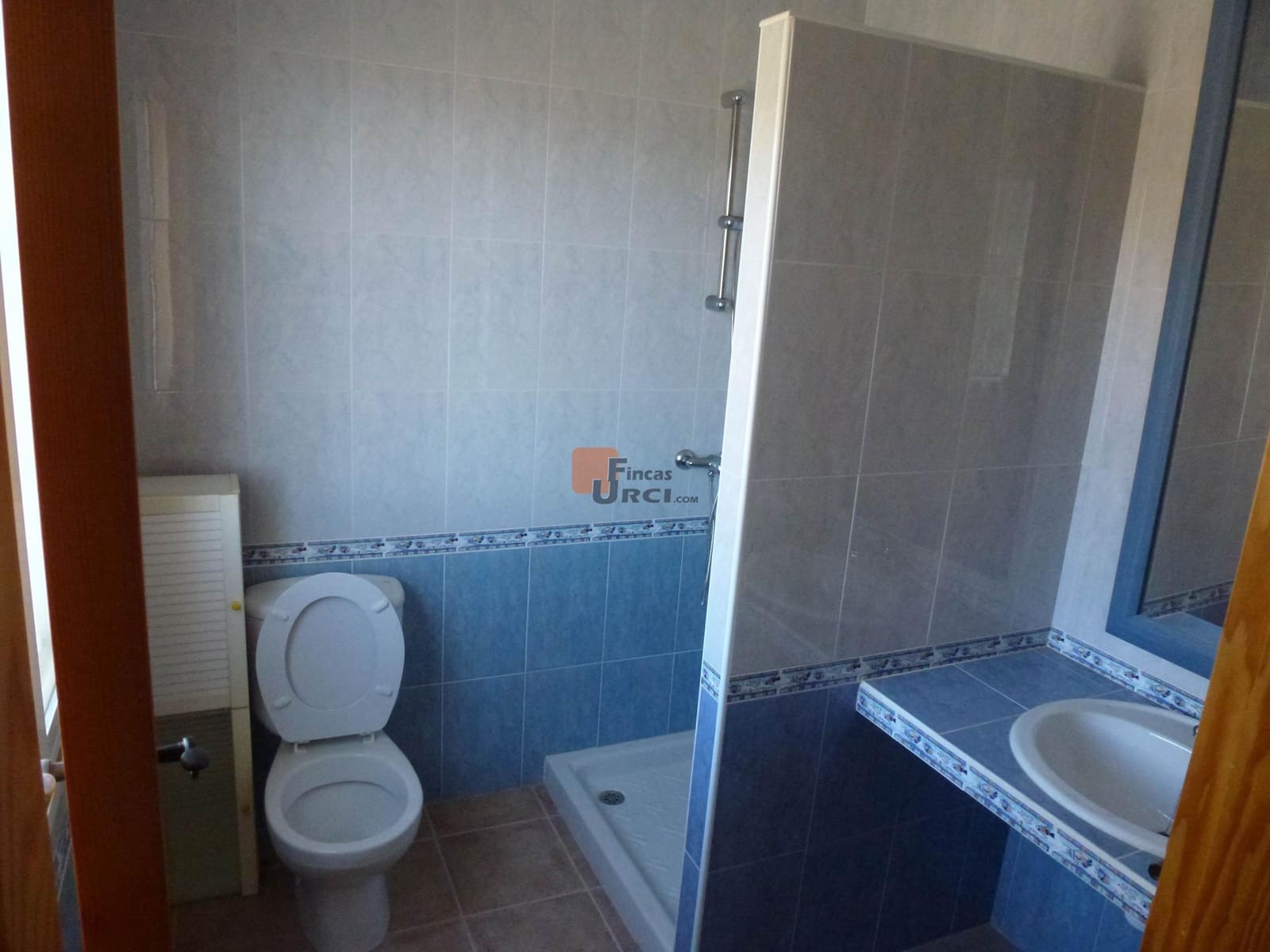 4 bedroom Finca/Country House for sale in Aguilas with garage - € 159,000 (Ref: 9650015)