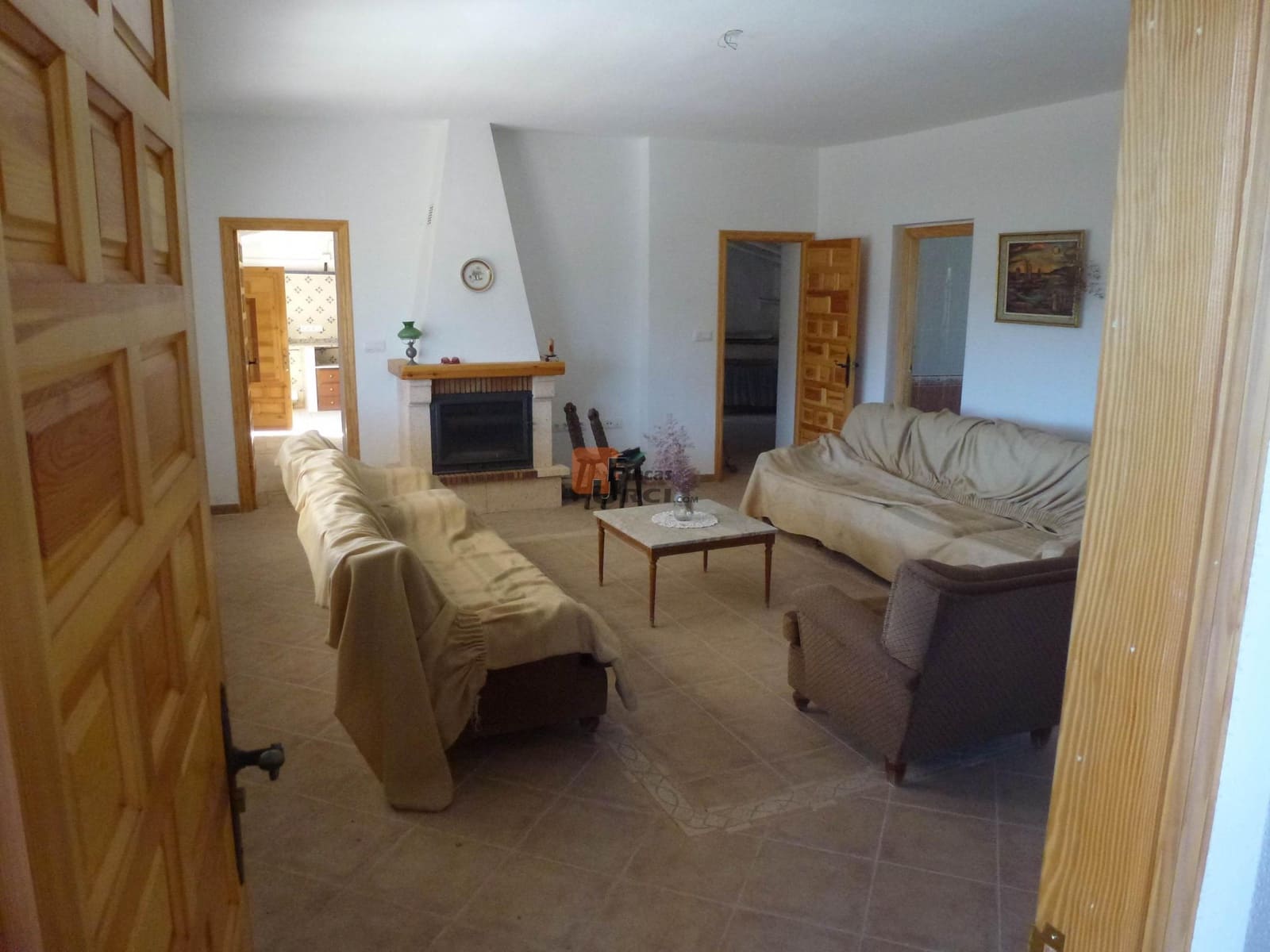 4 bedroom Finca/Country House for sale in Aguilas with garage - € 159,000 (Ref: 9650015)