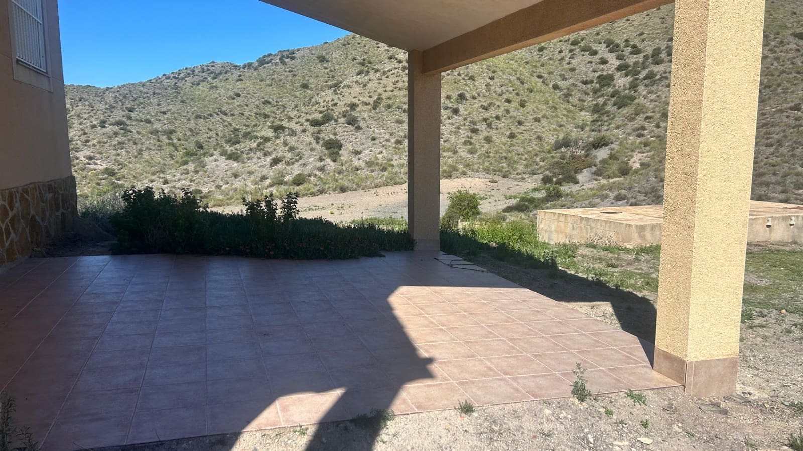 4 bedroom Finca/Country House for sale in Aguilas with garage - € 159,000 (Ref: 9650015)