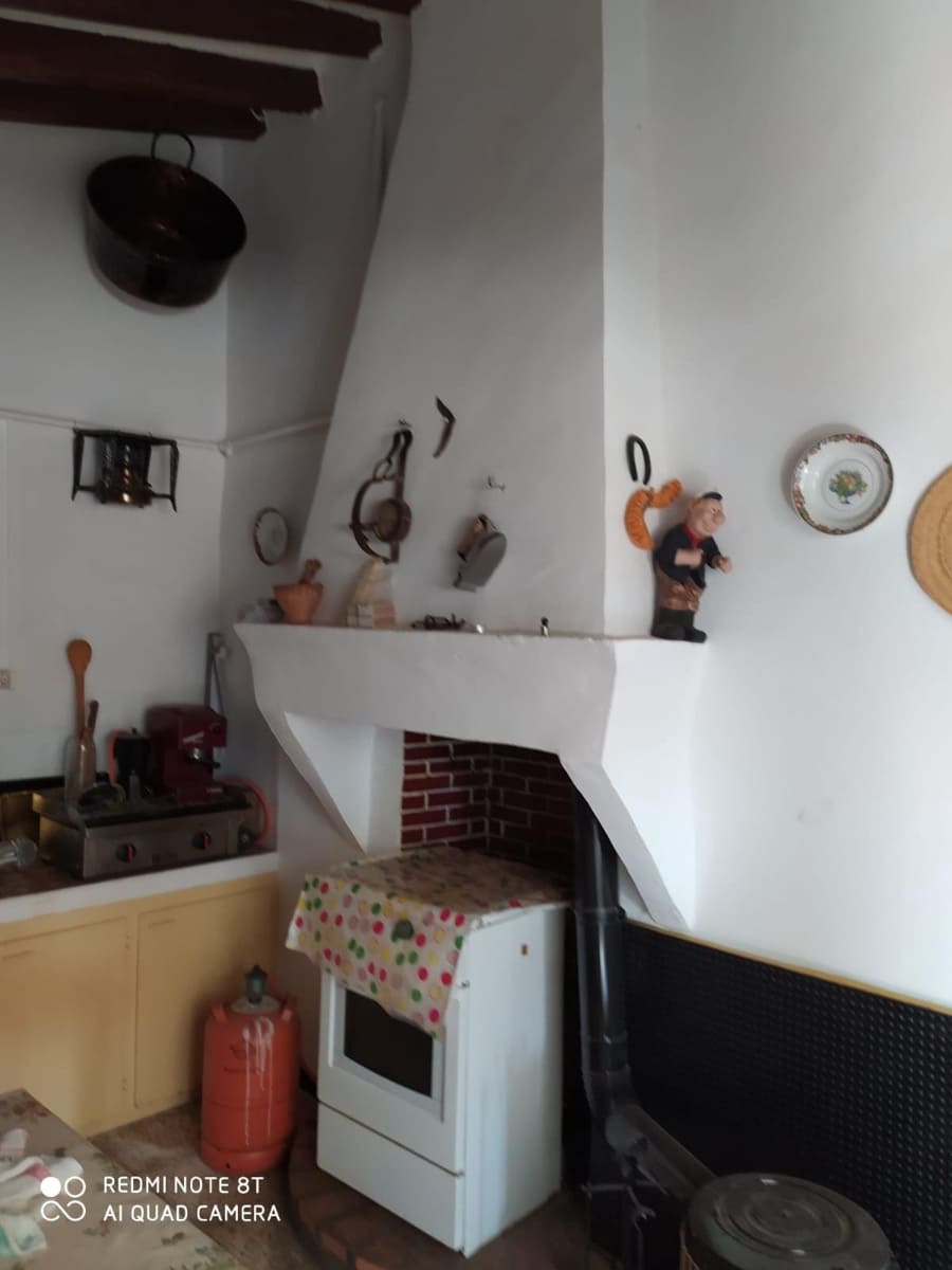 4 slaapkamer Finca/Landhuis te koop in Pulpi - € 115.000 (Ref: 9650021)