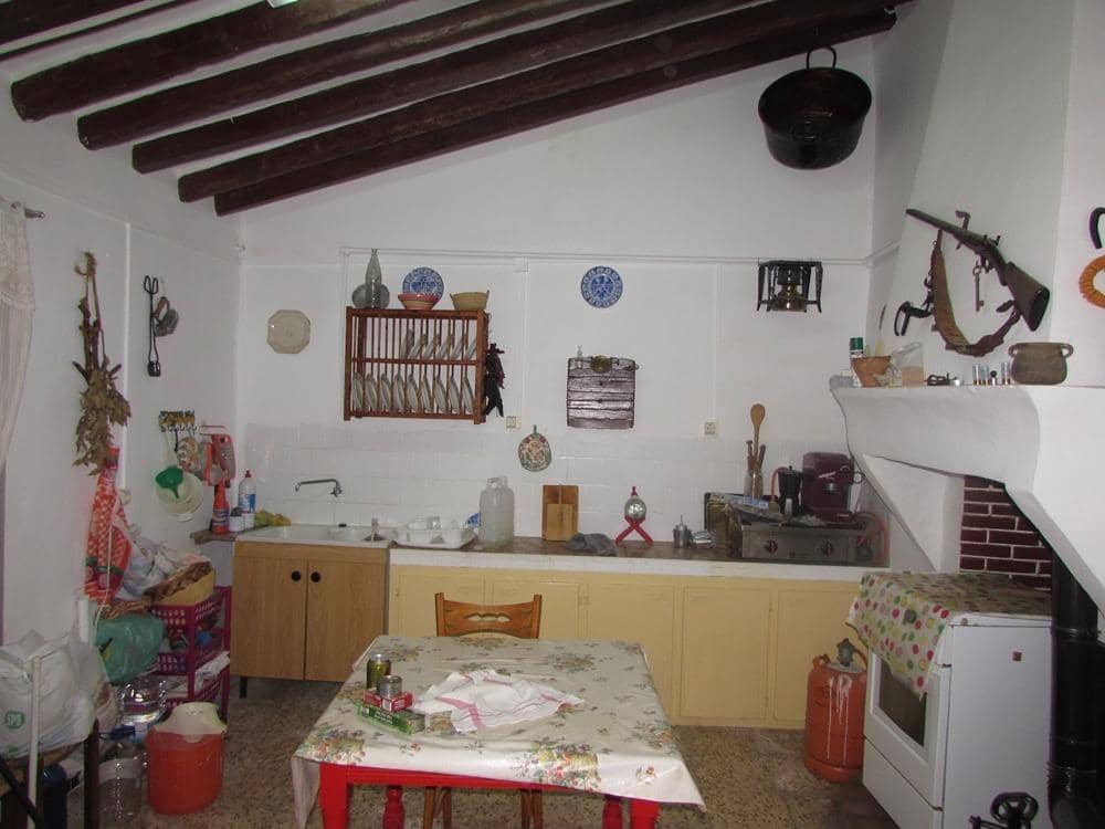 4 slaapkamer Finca/Landhuis te koop in Pulpi - € 115.000 (Ref: 9650021)