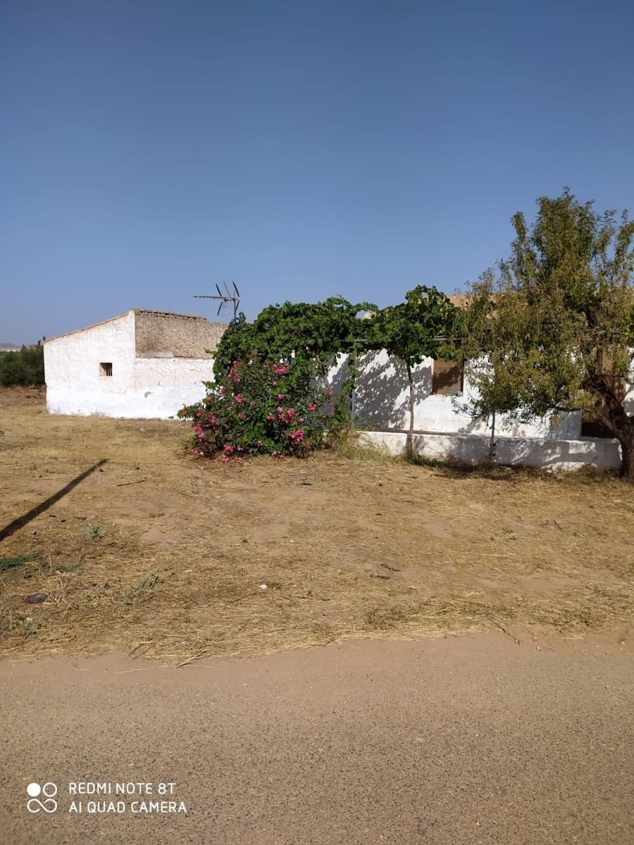 4 slaapkamer Finca/Landhuis te koop in Pulpi - € 115.000 (Ref: 9650021)