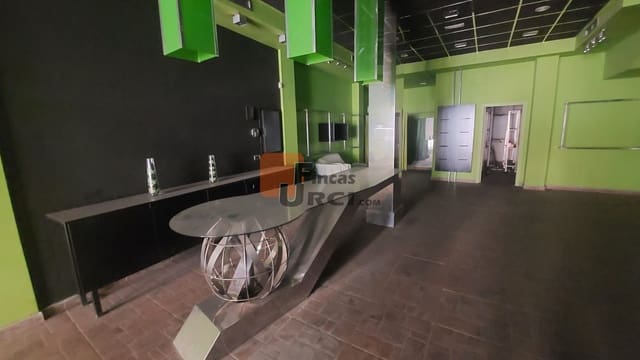 Comercial para arrendar em Casco Antiguo, Aguilas - 600 € (Ref: 9650031)