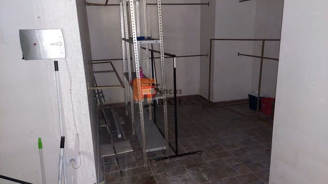 Comercial para arrendar em Casco Antiguo, Aguilas - 600 € (Ref: 9650031)