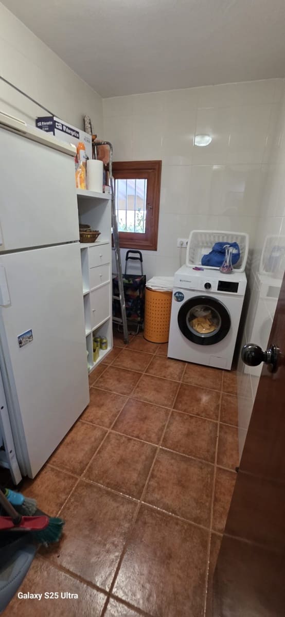 3 bedroom Finca/Country House for sale in Aguilas - € 425,000 (Ref: 9650032)