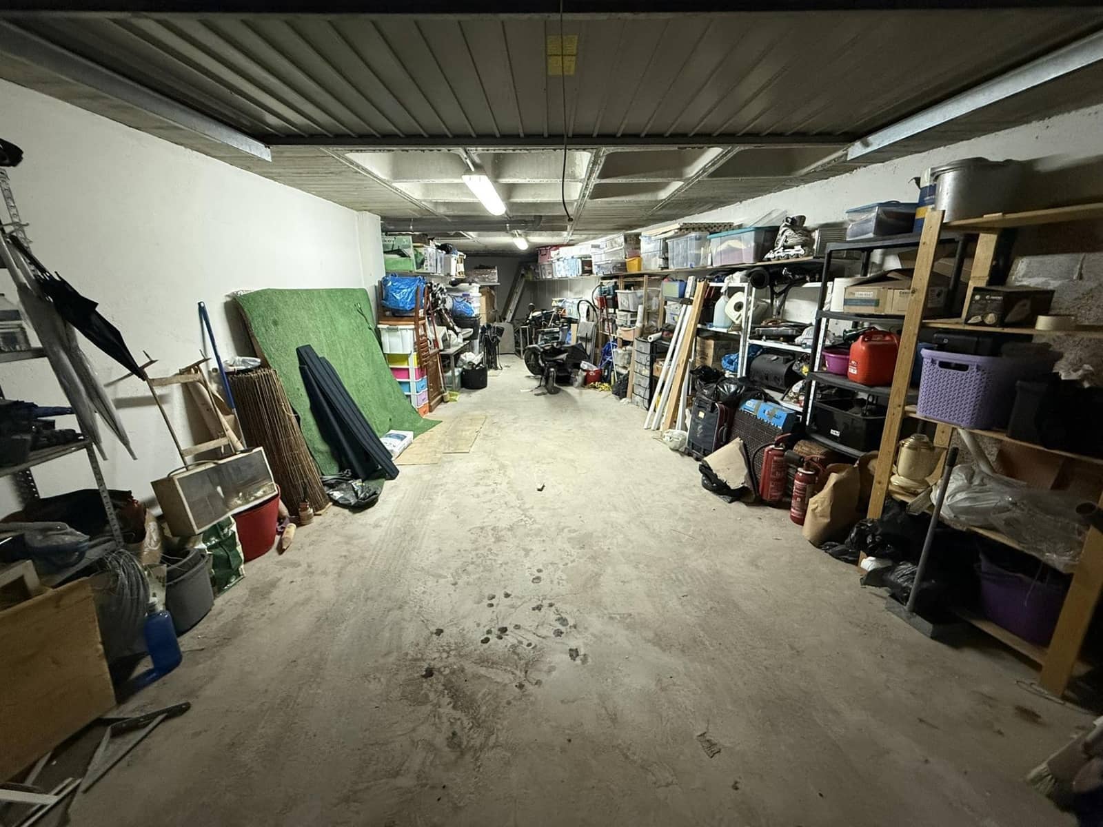 Garage for sale in Aguilas - € 42,000 (Ref: 9650036)