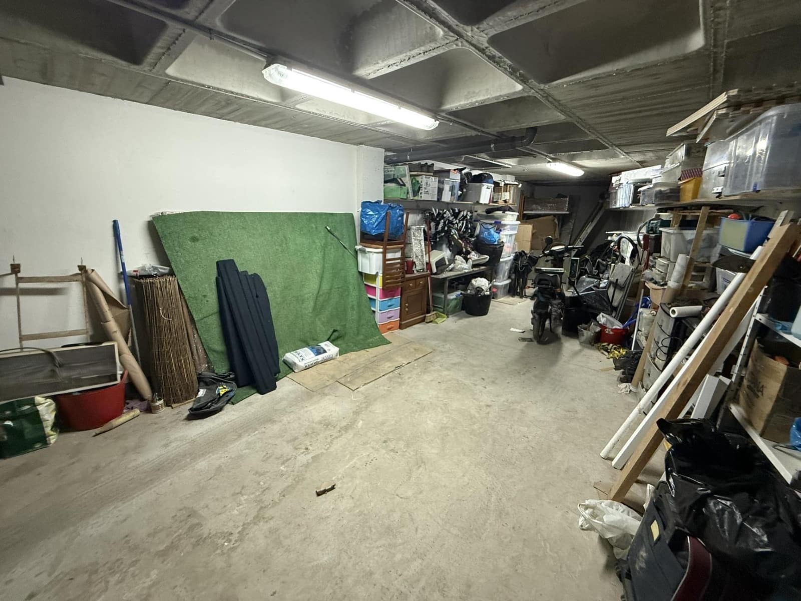 Garage for sale in Aguilas - € 42,000 (Ref: 9650036)