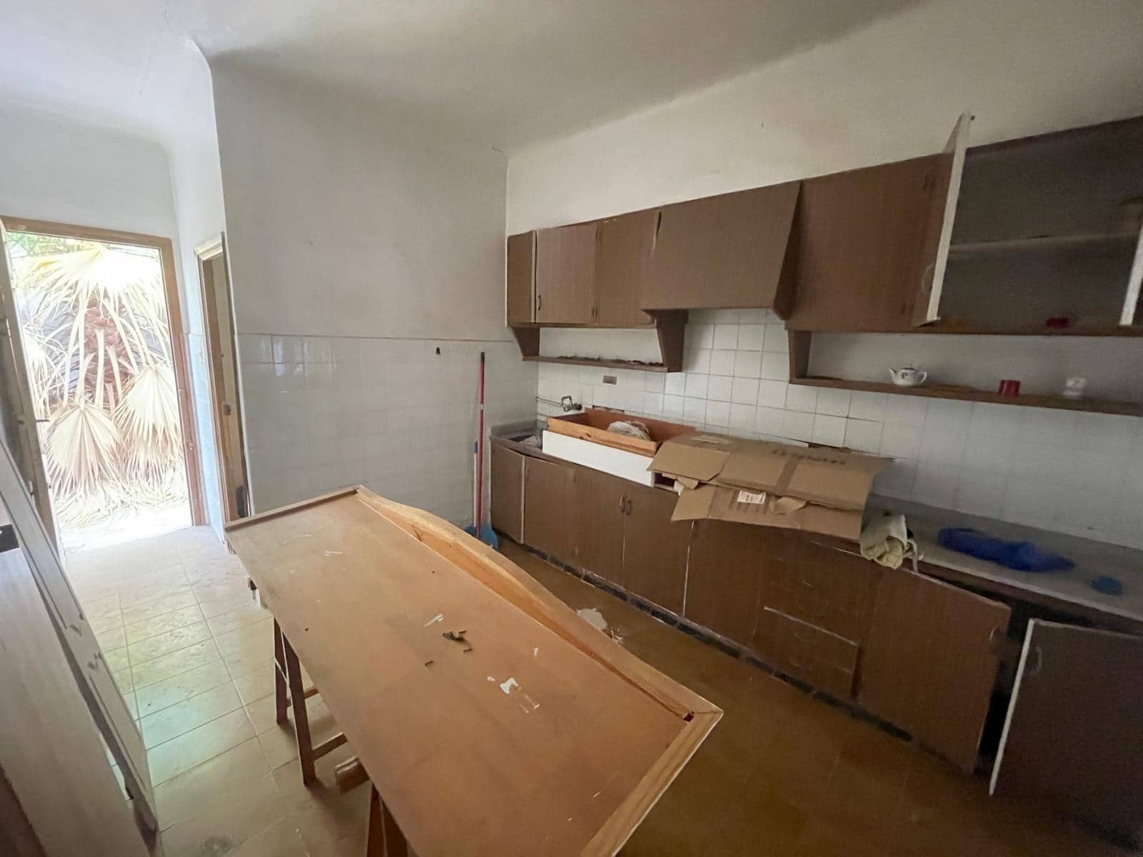 5 bedroom Villa for sale in Aguilas - € 185,000 (Ref: 9650037)