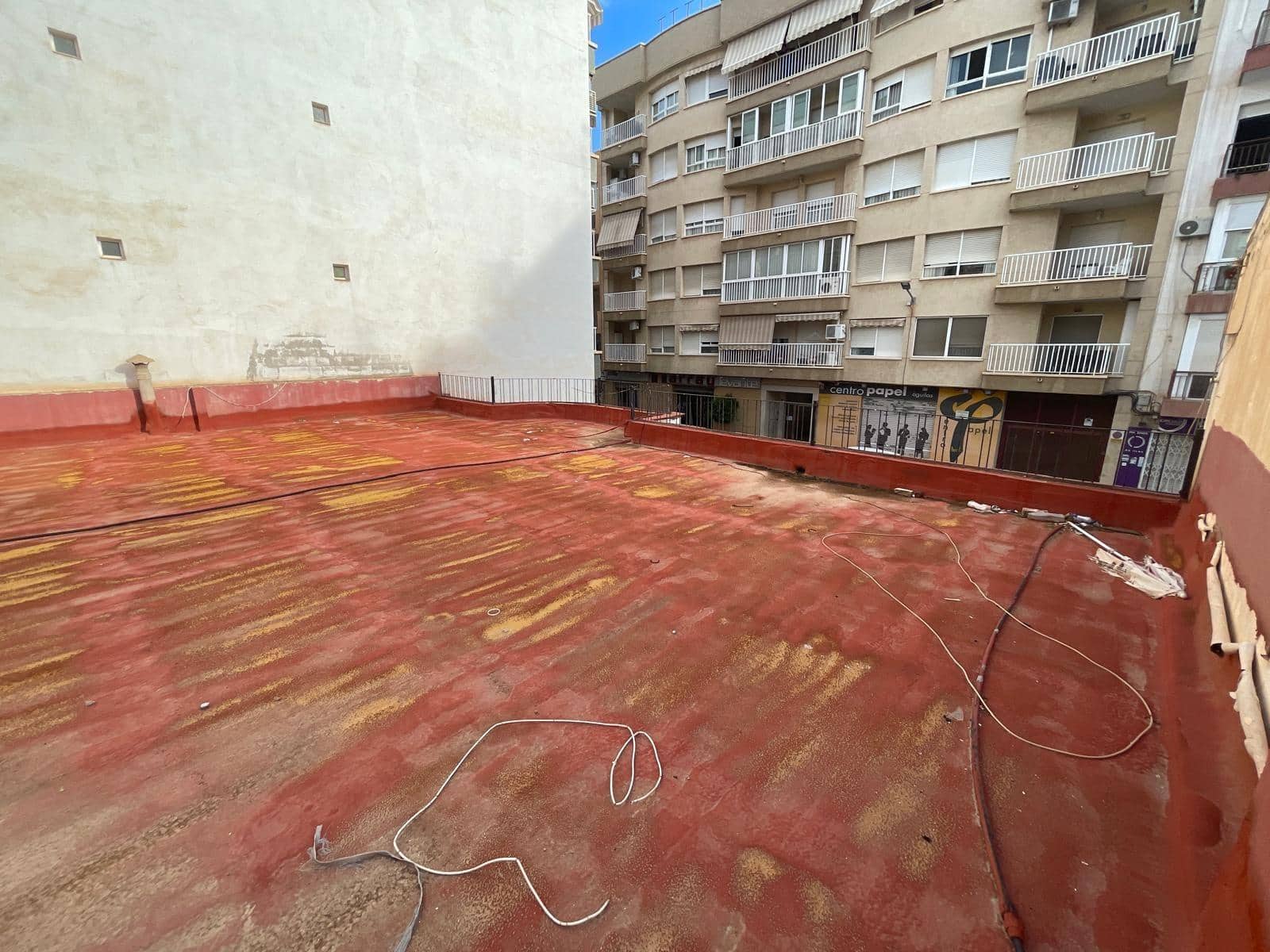 5 bedroom Villa for sale in Aguilas - € 185,000 (Ref: 9650037)