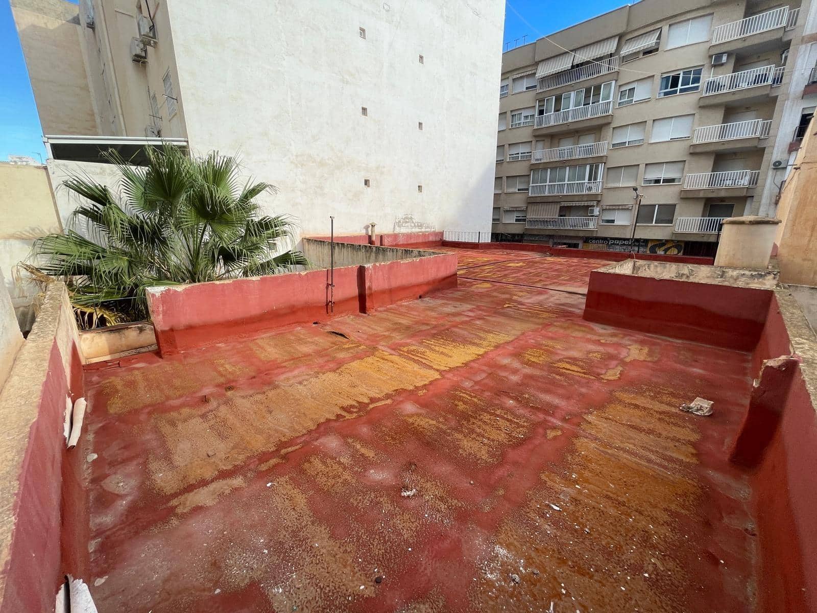 5 bedroom Villa for sale in Aguilas - € 185,000 (Ref: 9650037)