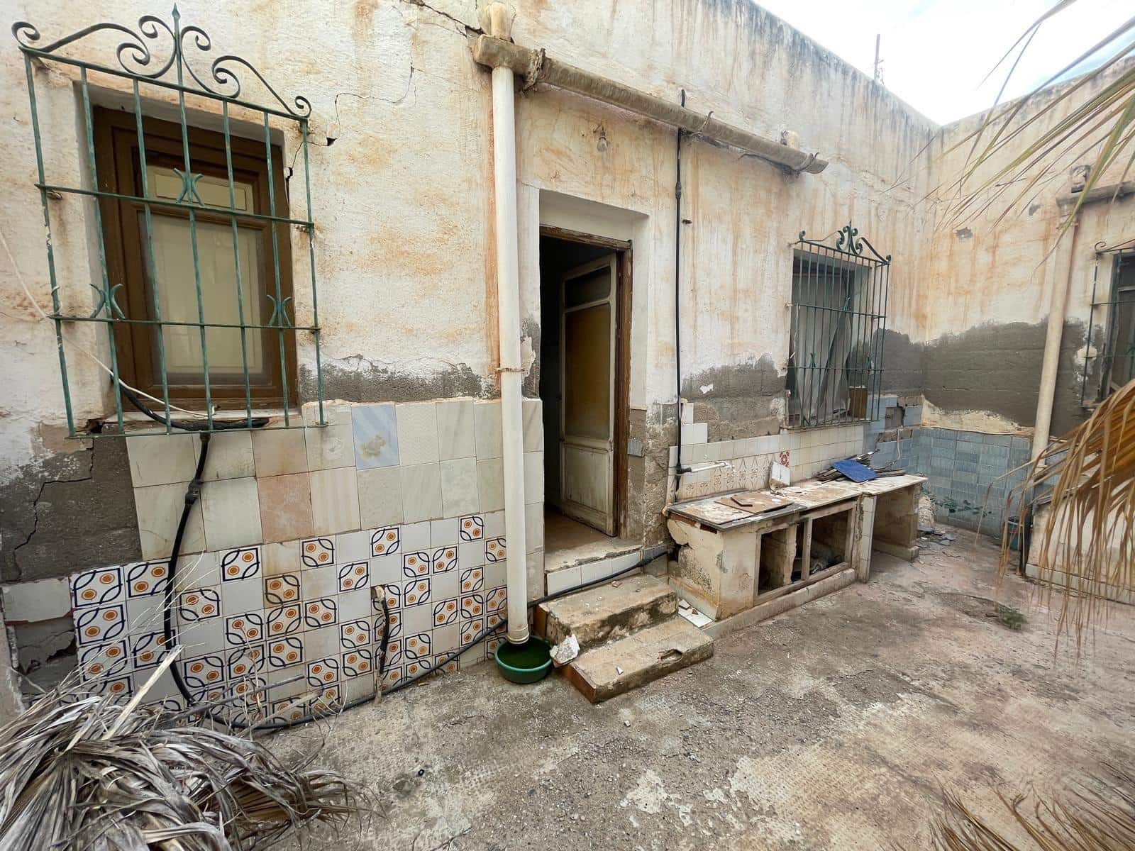 5 bedroom Villa for sale in Aguilas - € 185,000 (Ref: 9650037)