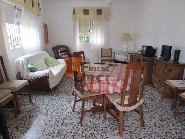 6 bedroom Flat for sale in Calabardina, Aguilas - € 310,000 (Ref: 9650064)