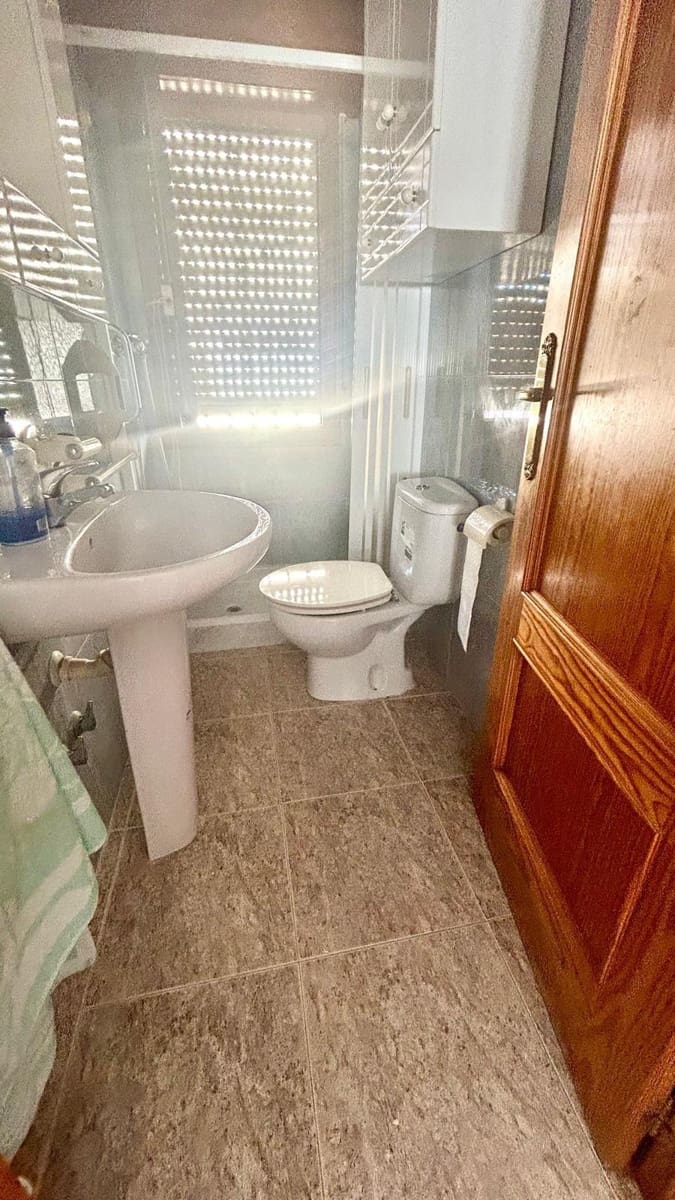 7 makuuhuone Paritalo myytävänä paikassa Aguilas mukana 
autotalli - 360 000 € (Ref: 9650074)