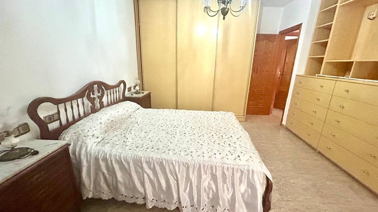 7 makuuhuone Paritalo myytävänä paikassa Aguilas mukana 
autotalli - 360 000 € (Ref: 9650074)