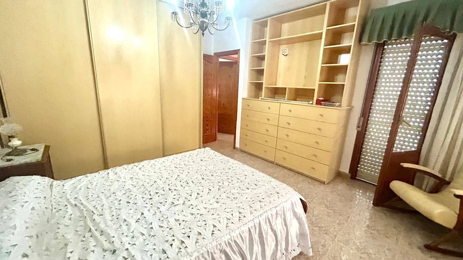 7 makuuhuone Paritalo myytävänä paikassa Aguilas mukana 
autotalli - 360 000 € (Ref: 9650074)