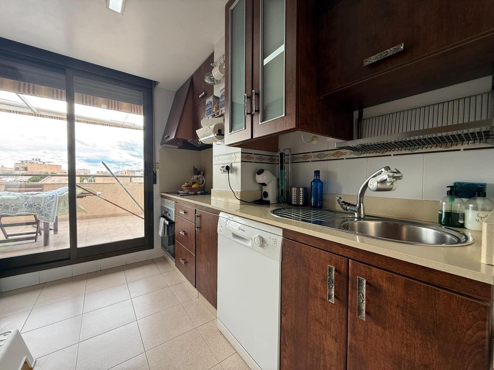 2 bedroom Penthouse for sale in Aguilas with garage - € 210,000 (Ref: 9651903)