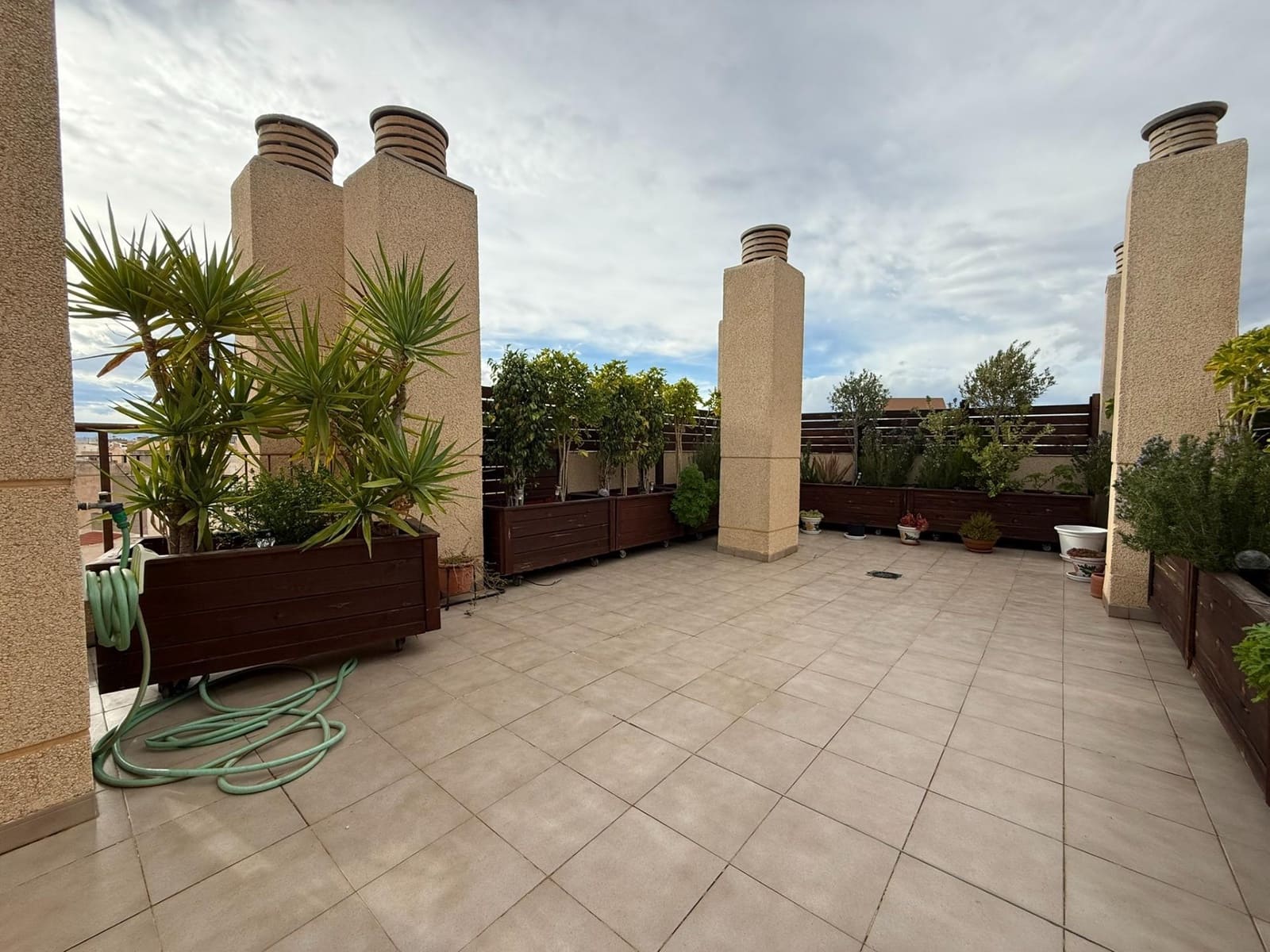 2 bedroom Penthouse for sale in Aguilas with garage - € 210,000 (Ref: 9651903)