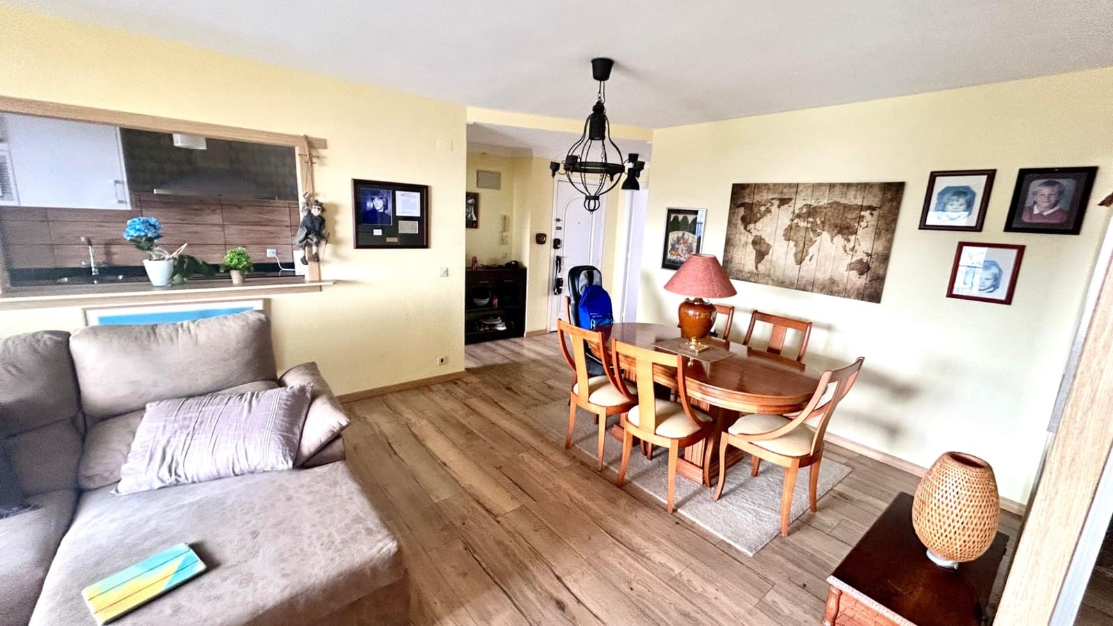 4 makuuhuone Asunto myytävänä paikassa Aguilas mukana uima-altaan 
autotalli - 385 000 € (Ref: 9679823)