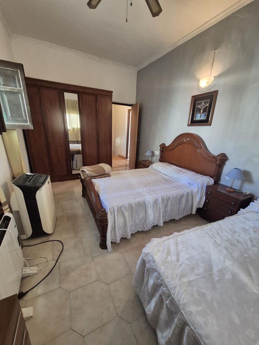 4 soveværelse Finca/Landehus til salg i Pulpi med swimmingpool garage - € 350.000 (Ref: 9690566)