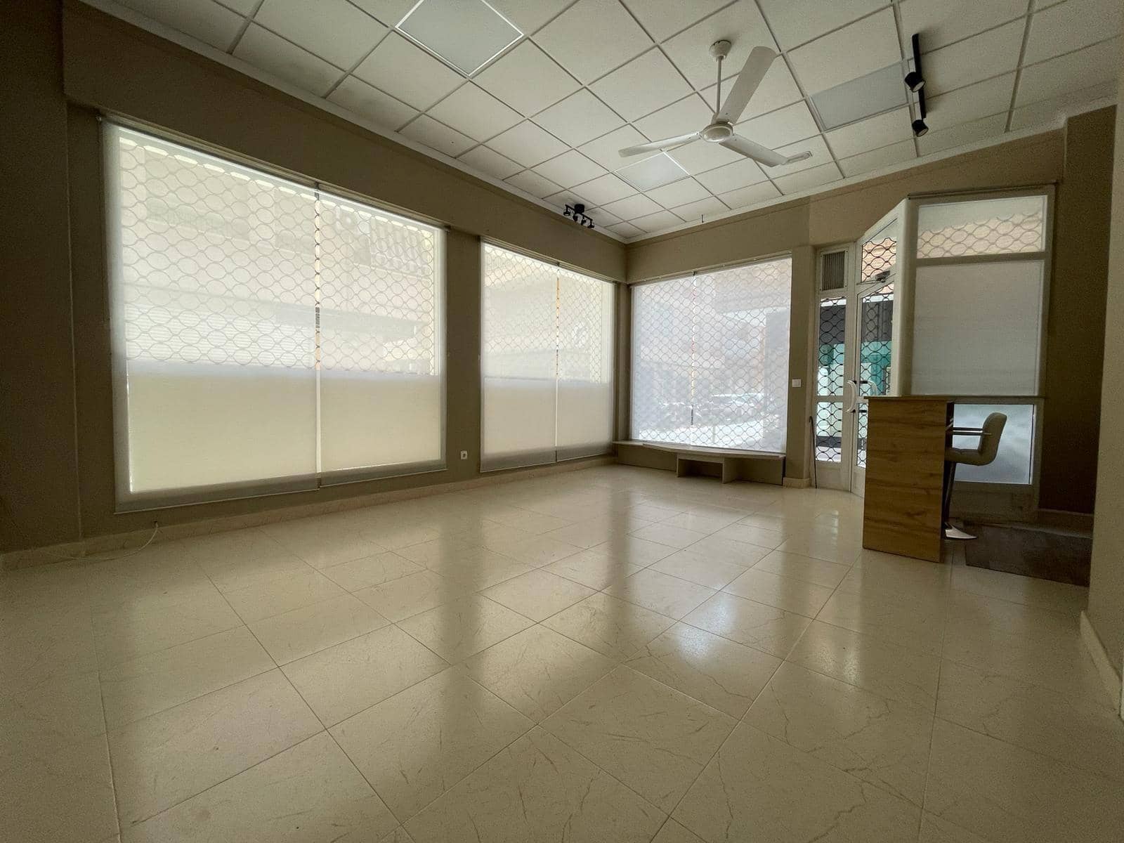 3 camera da letto Commerciale da affittare in Aguilas - 600 € (Rif: 9701597)