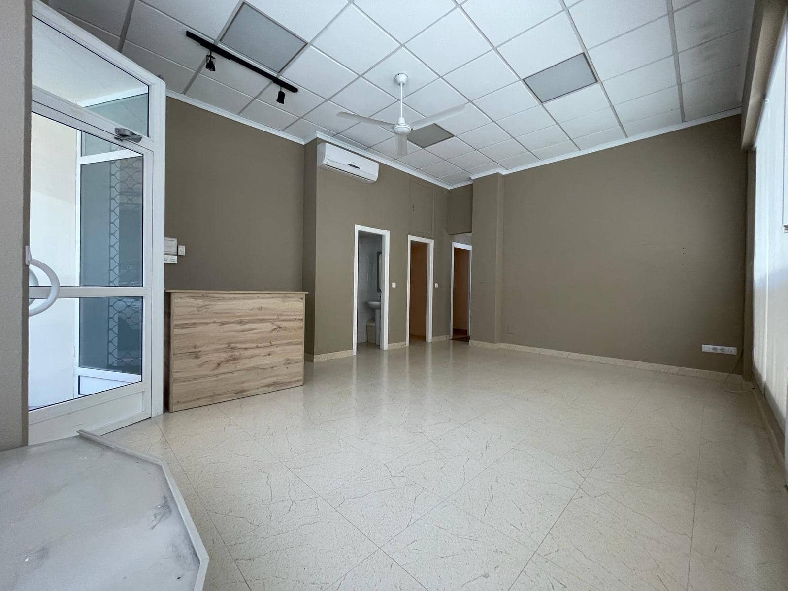 3 camera da letto Commerciale da affittare in Aguilas - 600 € (Rif: 9701597)