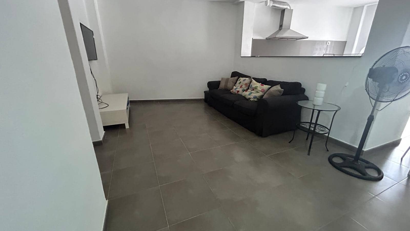 2 bedroom Apartment for sale in Aguilas - € 85,000 (Ref: 9732063)