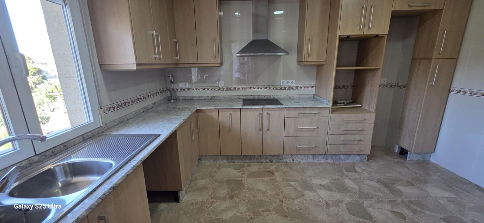 5 quarto Moradia para venda em Calabardina com garagem - 475 000 € (Ref: 9747876)