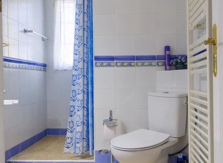 3 bedroom Villa for sale in Villamartin with pool garage - € 374,900 (Ref: 10051965)