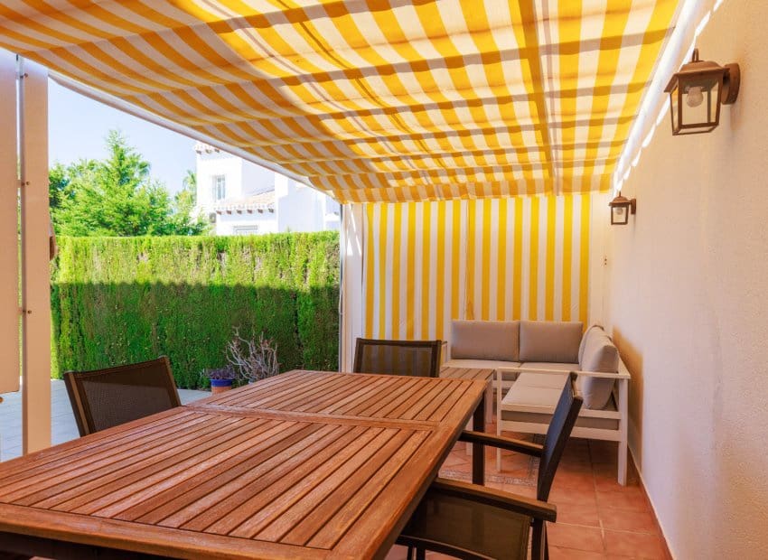 3 bedroom Villa for sale in Villamartin with pool garage - € 374,900 (Ref: 10051965)