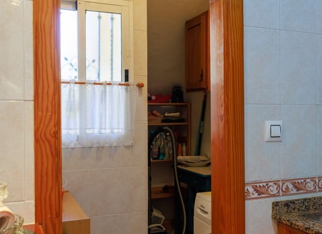2 quarto Bungalow para venda em Villamartin, Orihuela com piscina garagem - 145 000 € (Ref: 10060983)