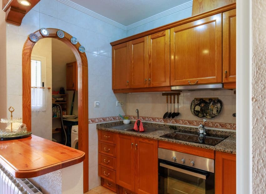 2 Zimmer Bungalow zu verkaufen in Villamartin mit Pool Garage - 145.000 € (Ref: 10060983)