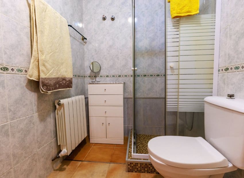 2 Zimmer Bungalow zu verkaufen in Villamartin mit Pool Garage - 145.000 € (Ref: 10060983)