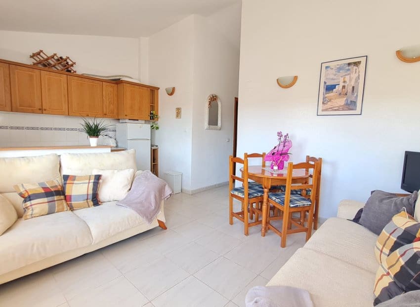 2 quarto Penthouse para venda em Campoamor com piscina - 129 950 € (Ref: 10101000)