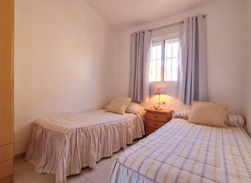 2 quarto Penthouse para venda em Campoamor com piscina - 129 950 € (Ref: 10101000)