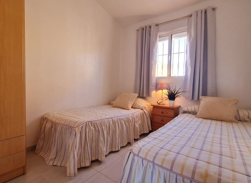 2 quarto Penthouse para venda em Campoamor com piscina - 129 950 € (Ref: 10101000)