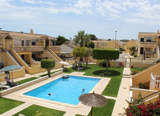2 quarto Penthouse para venda em Campoamor, Orihuela com piscina - 129 950 € (Ref: 10101000)