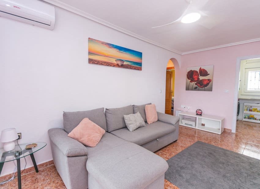 2 sovrum Takvåning till salu i Vistabella med pool - 129 999 € (Ref: 10131894)