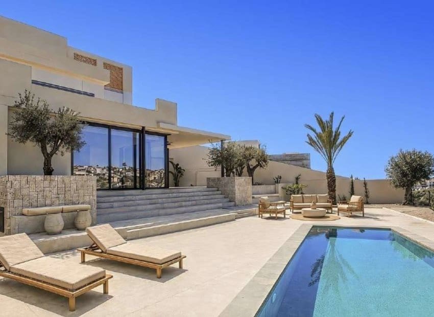 4 Zimmer Villa zu verkaufen in La Marina mit Pool Garage - 1.497.750 € (Ref: 10131911)