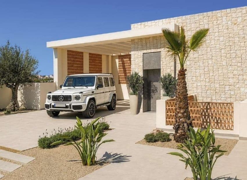 4 Zimmer Villa zu verkaufen in La Marina mit Pool Garage - 1.497.750 € (Ref: 10131911)
