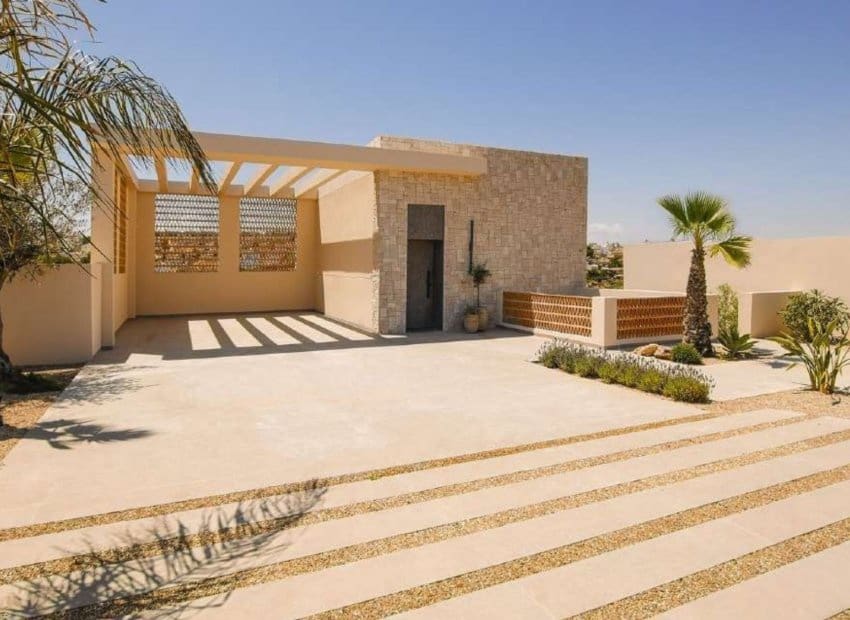 4 Zimmer Villa zu verkaufen in La Marina mit Pool Garage - 1.497.750 € (Ref: 10131911)