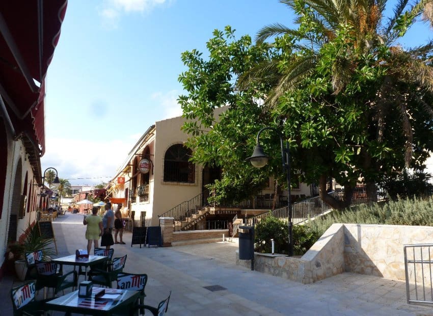 3 bedroom Apartment for sale in Pilar de la Horadada with pool garage - € 335,000 (Ref: 10131922)