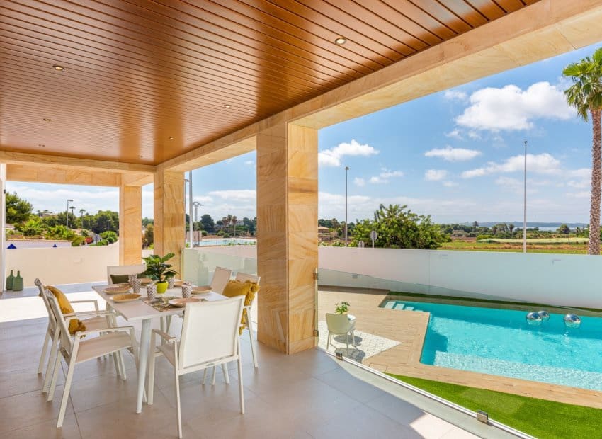 4 camera da letto Villa in vendita in Ciudad Quesada con piscina garage - 988.505 € (Rif: 10131923)